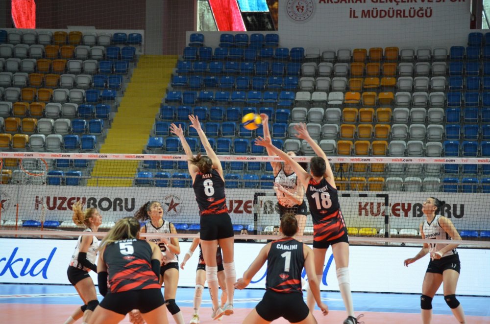 Kuzeyboru - Türk Hava Yolları: 2-3