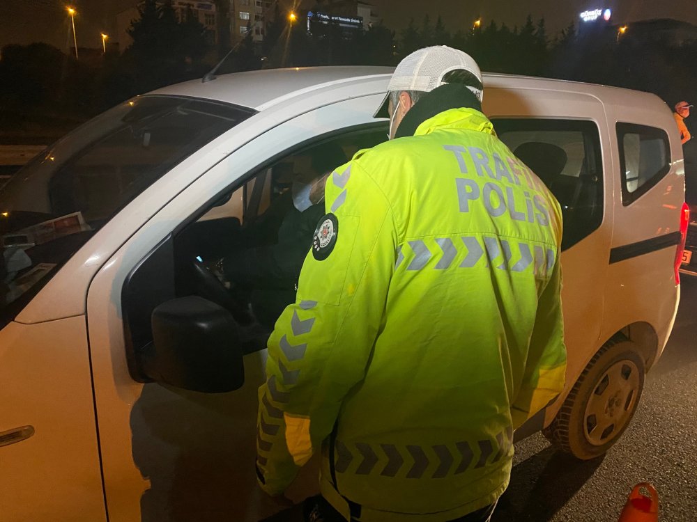 TEM Otoyolu Çamlıca gişelerinde denetim