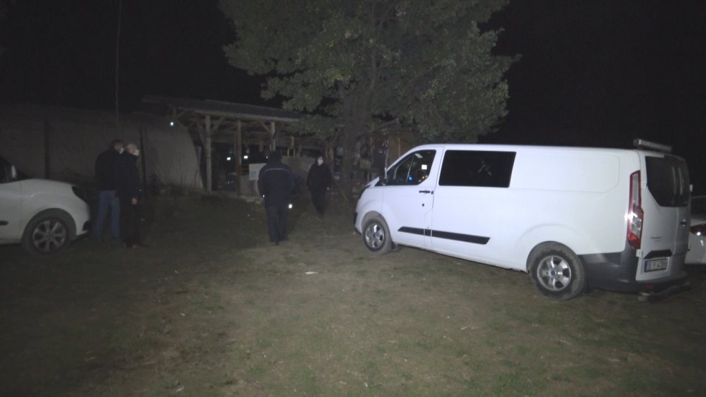 Cinsel ilişki teklifini reddettiği için kendisini vuran sevgilisini öldüren kadın, adliyede