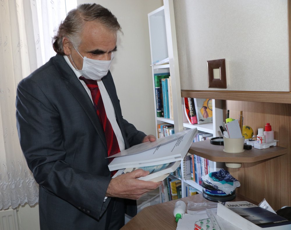 öğretmen, düz memur yapılınca hukuk mücadelesi başlattı