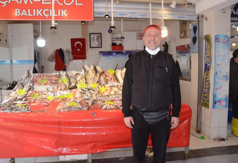Okyanus balığı 15 kiloluk lambuka, Kuşadası'nda yakalandı