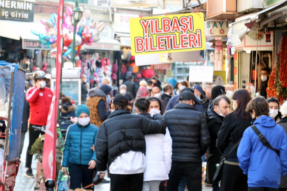 Eskişehir’de kısıtlama öncesi ‘alışveriş’ yoğunluğu