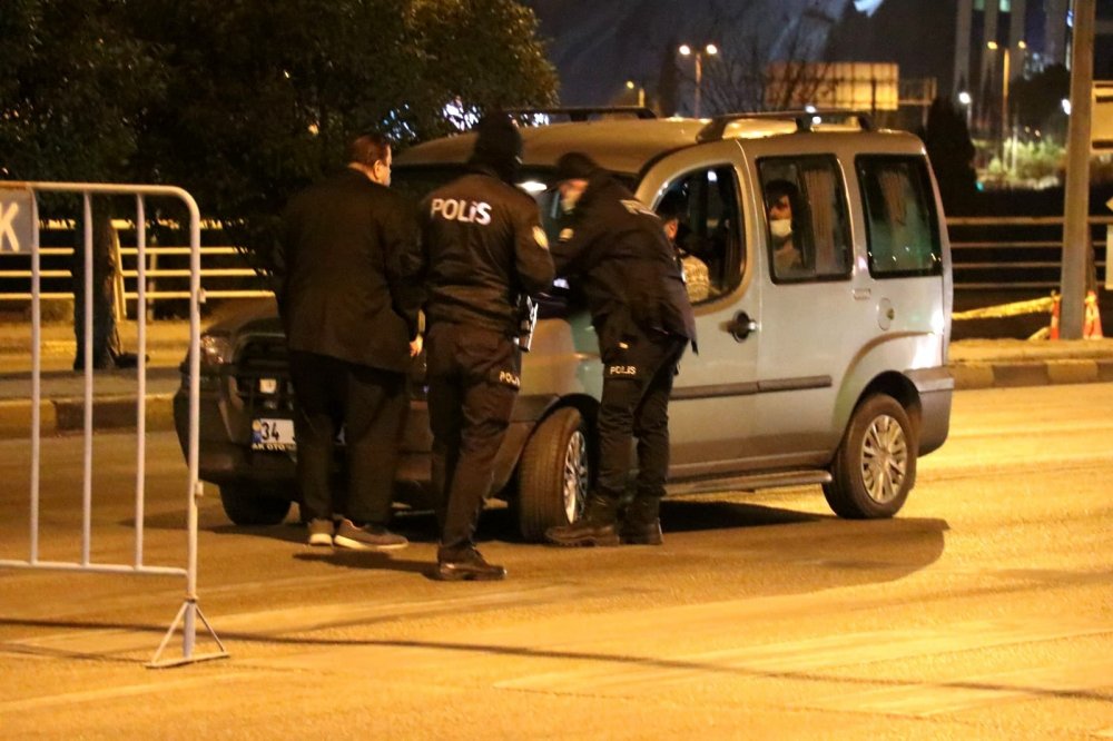 Karantinasının bitmesine 1,5 saat kala yakalandı 