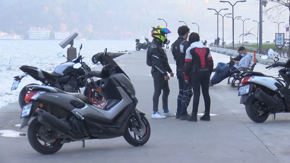 Çalıştığı için 