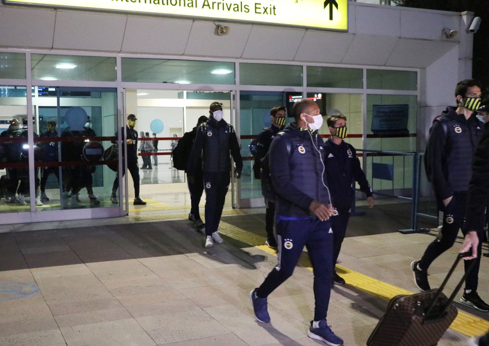 Fenerbahçe kafilesi Denizli'de