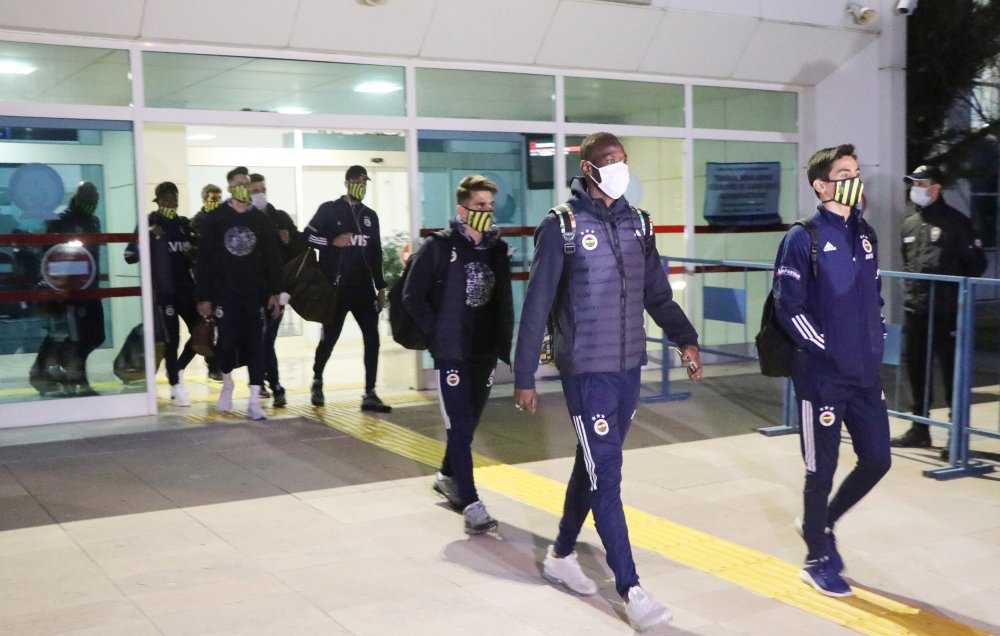 Fenerbahçe kafilesi Denizli'de