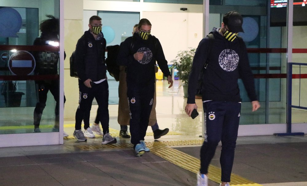 Fenerbahçe kafilesi Denizli'de