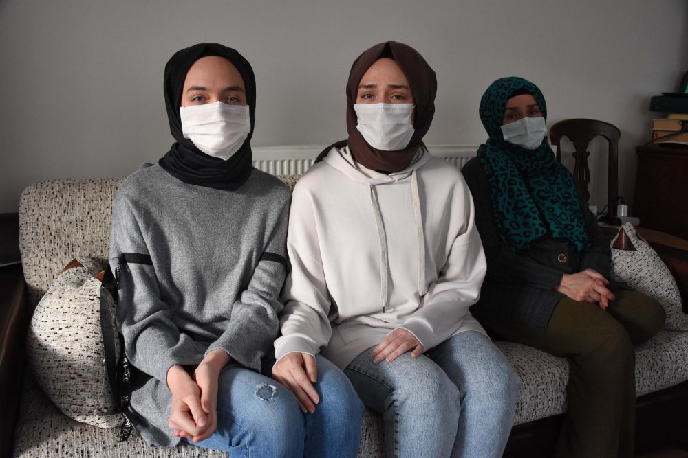 Mesleğine aşık doktor, koronavirüse yenildi