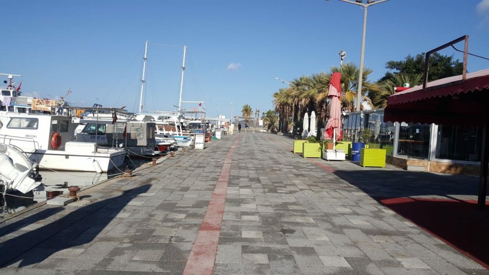 Turistik ilçelerde sessizlik
