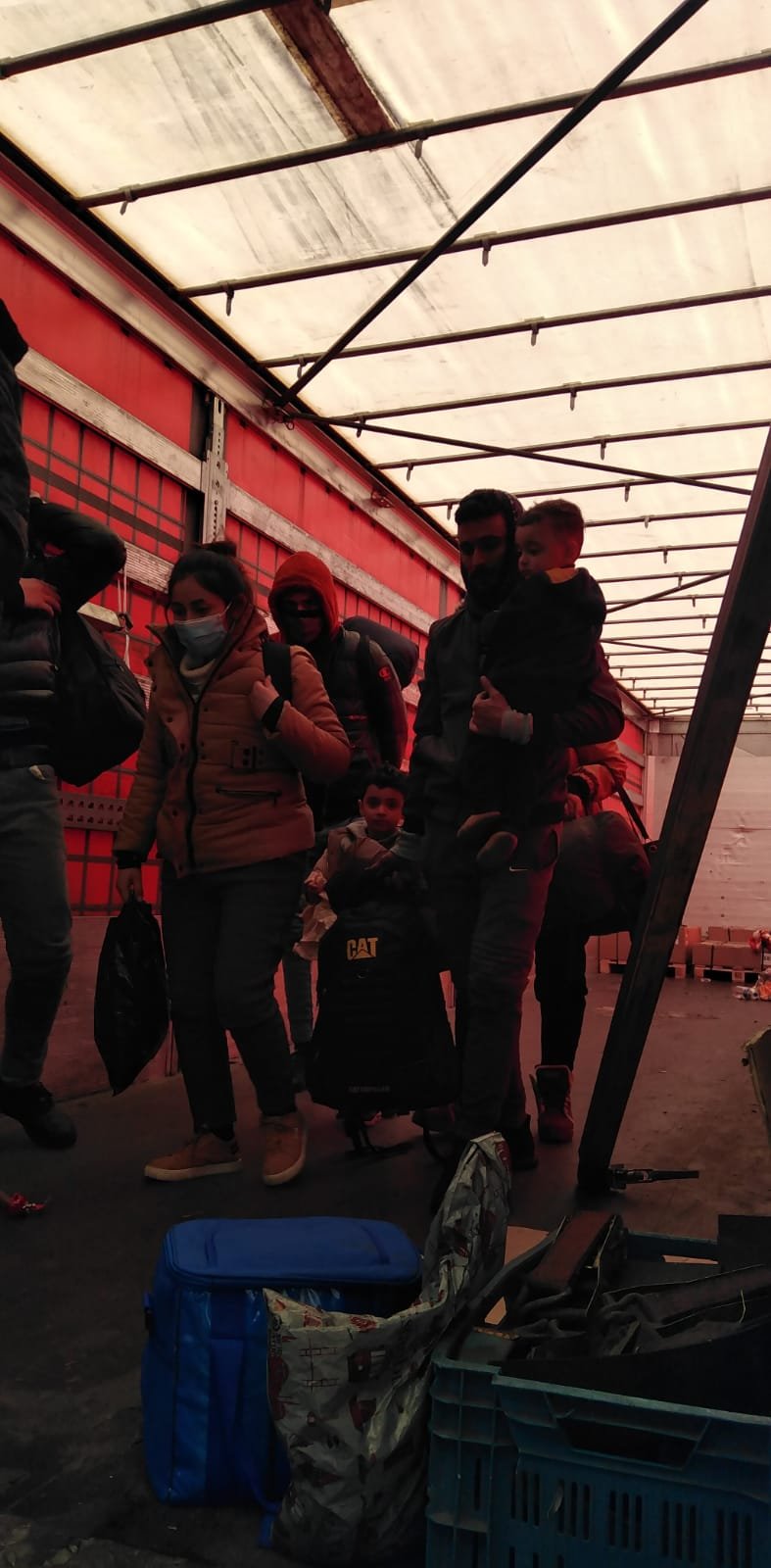 Arnavutköy'de göçmen kaçakçılığı operasyonu