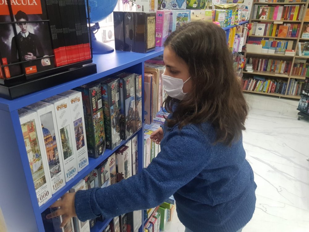 Kısıtlamada puzzle ve kutu oyunlarına ilgi artıyor