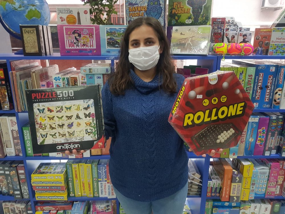 Kısıtlamada puzzle ve kutu oyunlarına ilgi artıyor