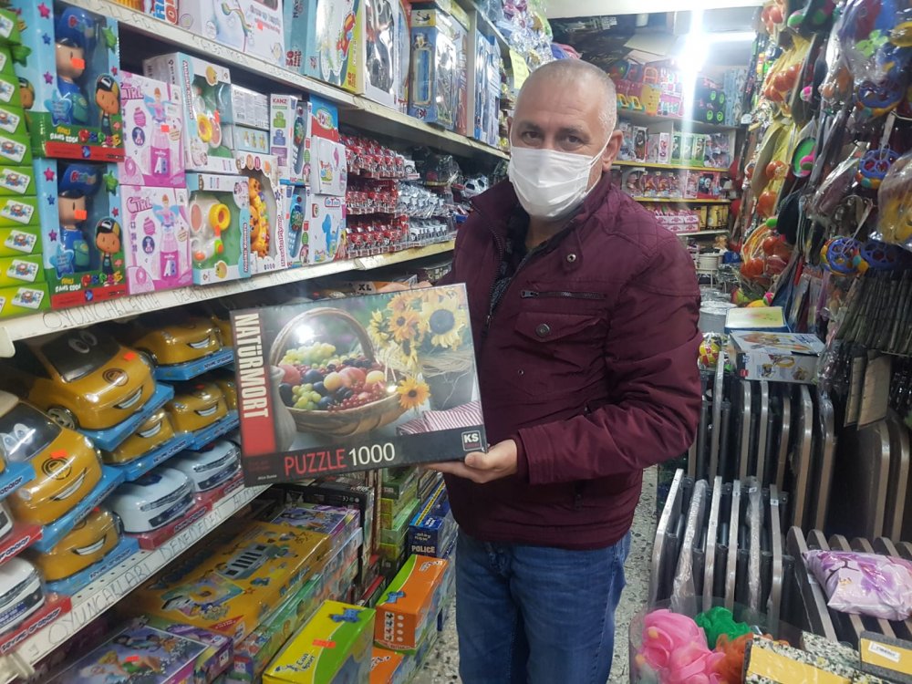 Kısıtlamada puzzle ve kutu oyunlarına ilgi artıyor