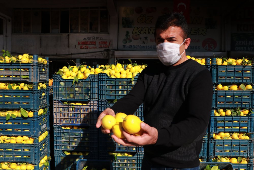 Limon üreticisinden 'market' tepkisi: 1 liraya veriyoruz, 5 liraya satıyorlar