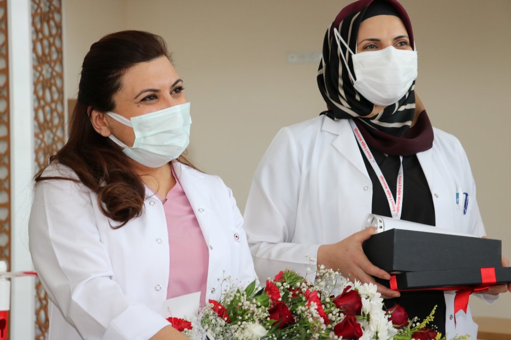 Öğrencilerden, sağlık çalışanlarına anlamlı mektup
