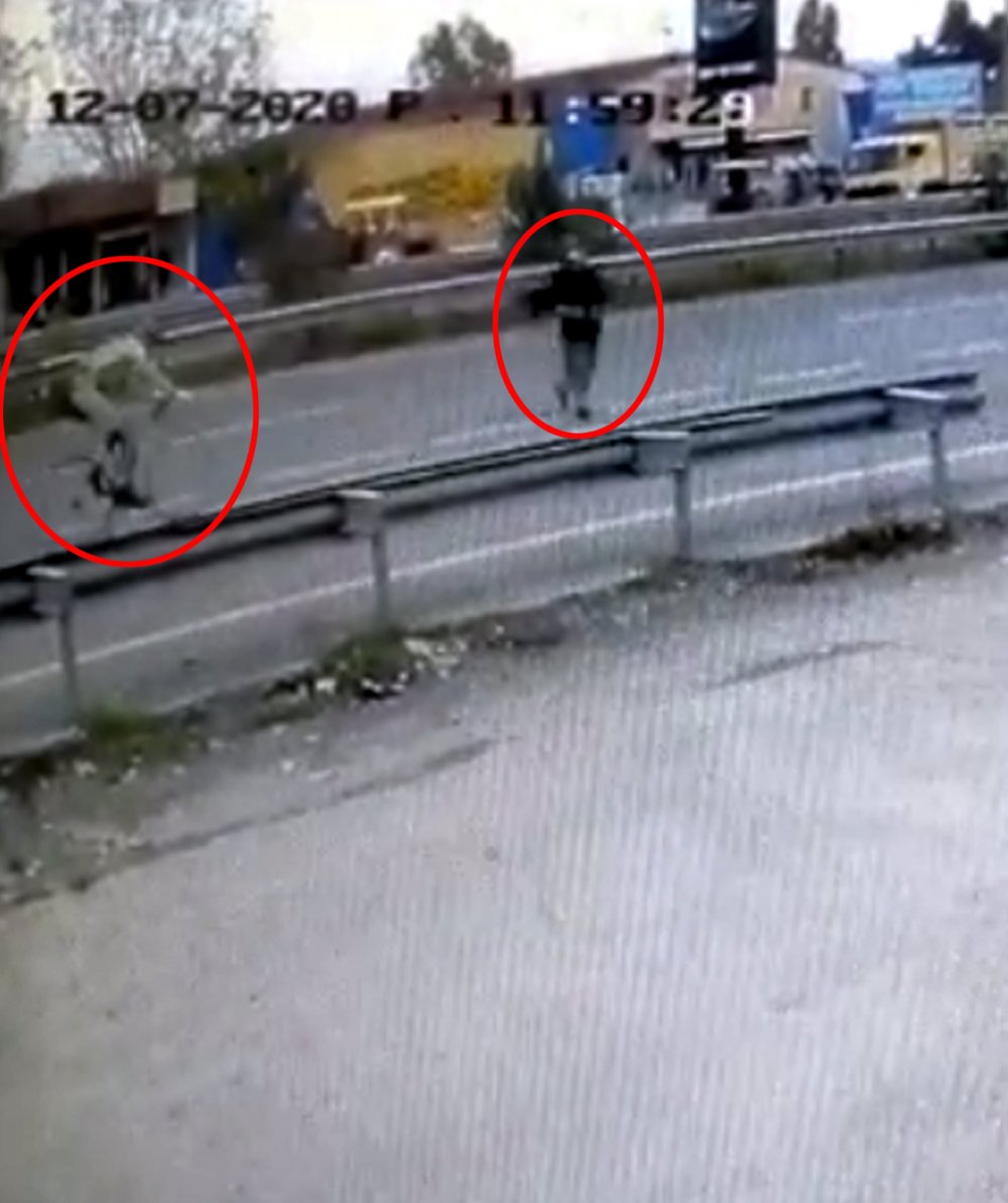 Antrenman yapan Çek bisikletli yayaya çarptı: 2 yaralı