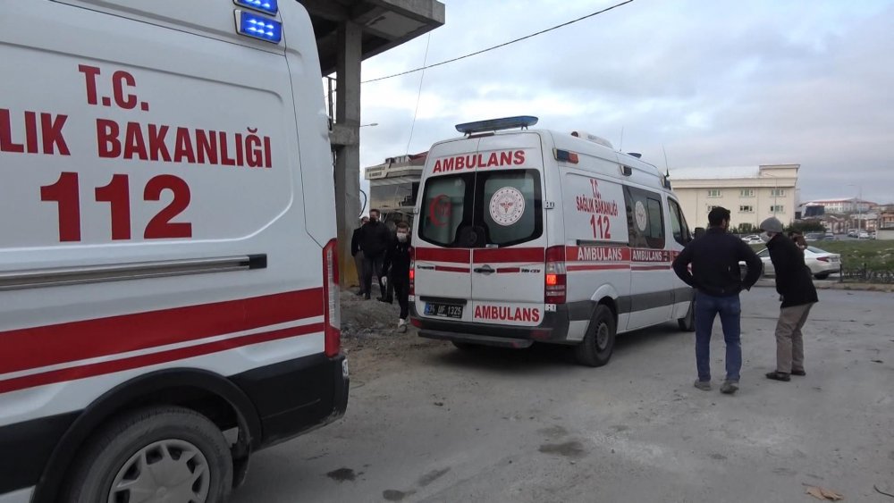 Arnavutköy'de asansör boşluğuna düşen inşaat işçisi hayatını kaybetti