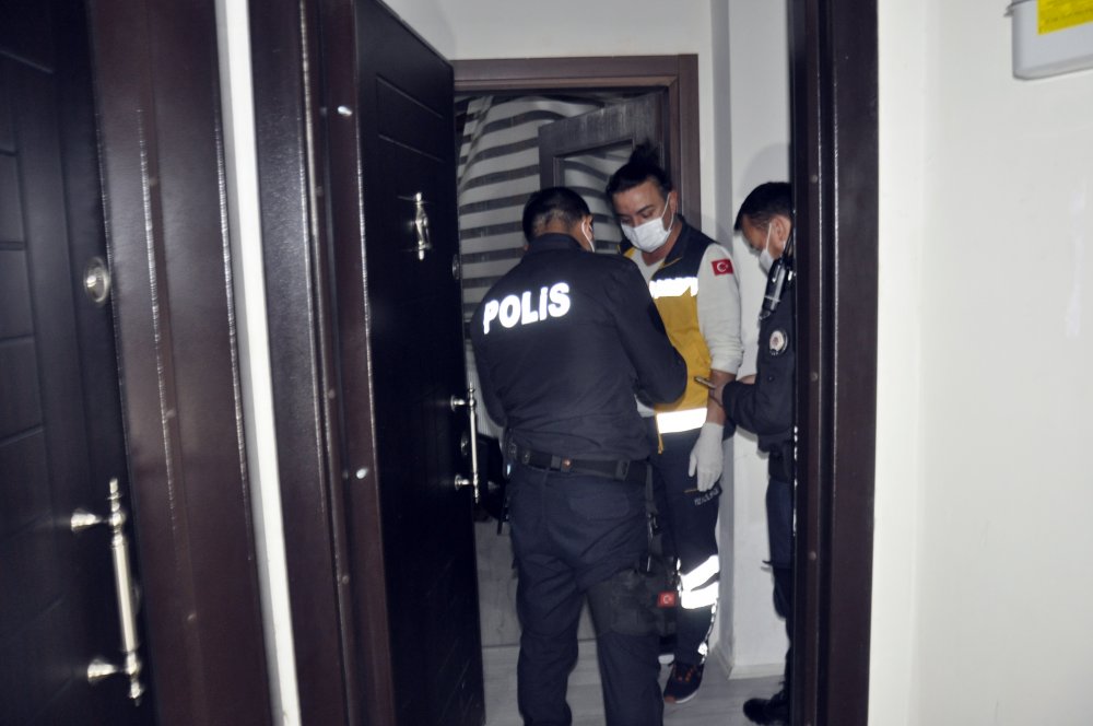 Çalıştığı iş yerinde fenalaşan Alman, öldü