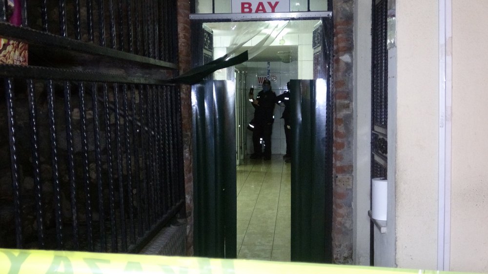 Bursa'da, cami tuvaletinde erkek cesedi bulundu
