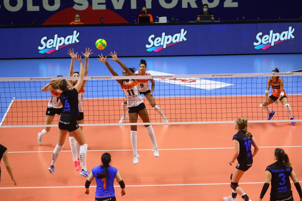 Eczacıbaşı VitrA, Şampiyonlar Ligi’ne galibiyetle başladı