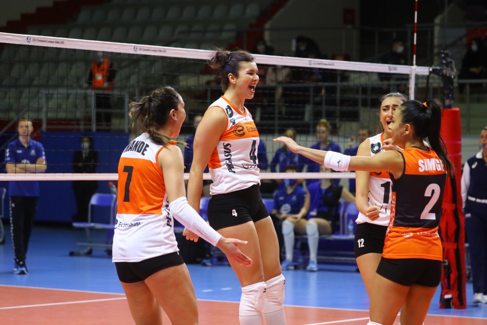 Eczacıbaşı VitrA, Şampiyonlar Ligi’ne galibiyetle başladı