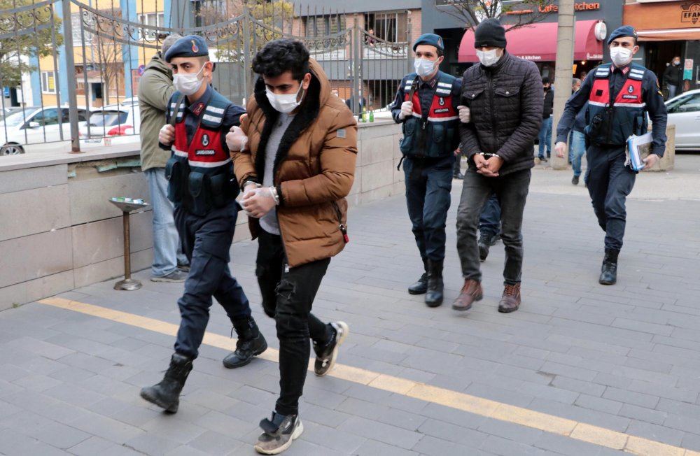 Define kazısındaki cinayetin şüphelileri adliyede