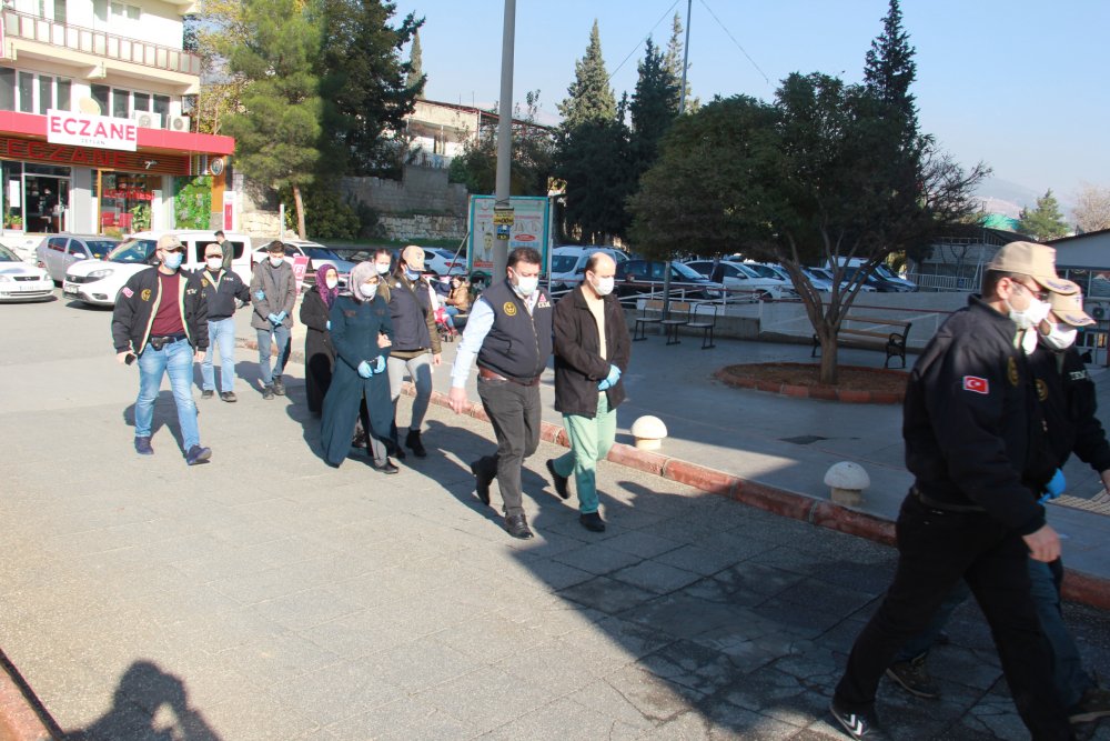 Kahramanmaraş'ta FETÖ operasyonu: 5 gözaltı