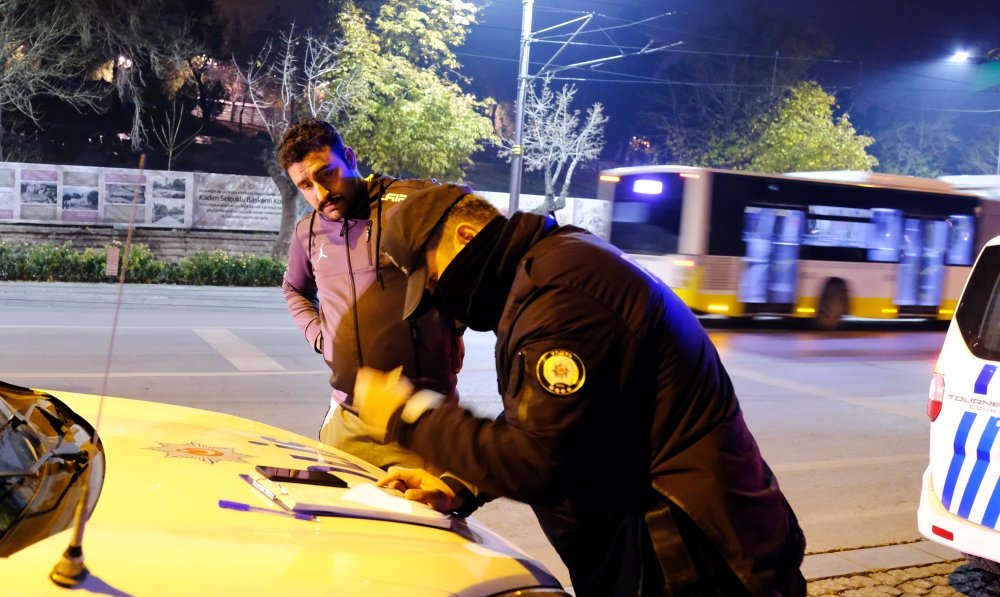 Kısıtlamayı ihlal eden kişiden, polise: İnşallah arabanız bozulur da benim tamirhaneye gelmezsiniz ağabey