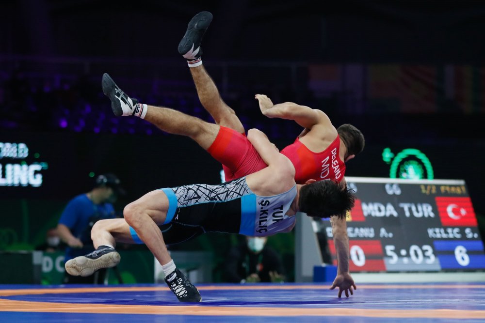 Güreşte dünya kupası heyecanı başladı