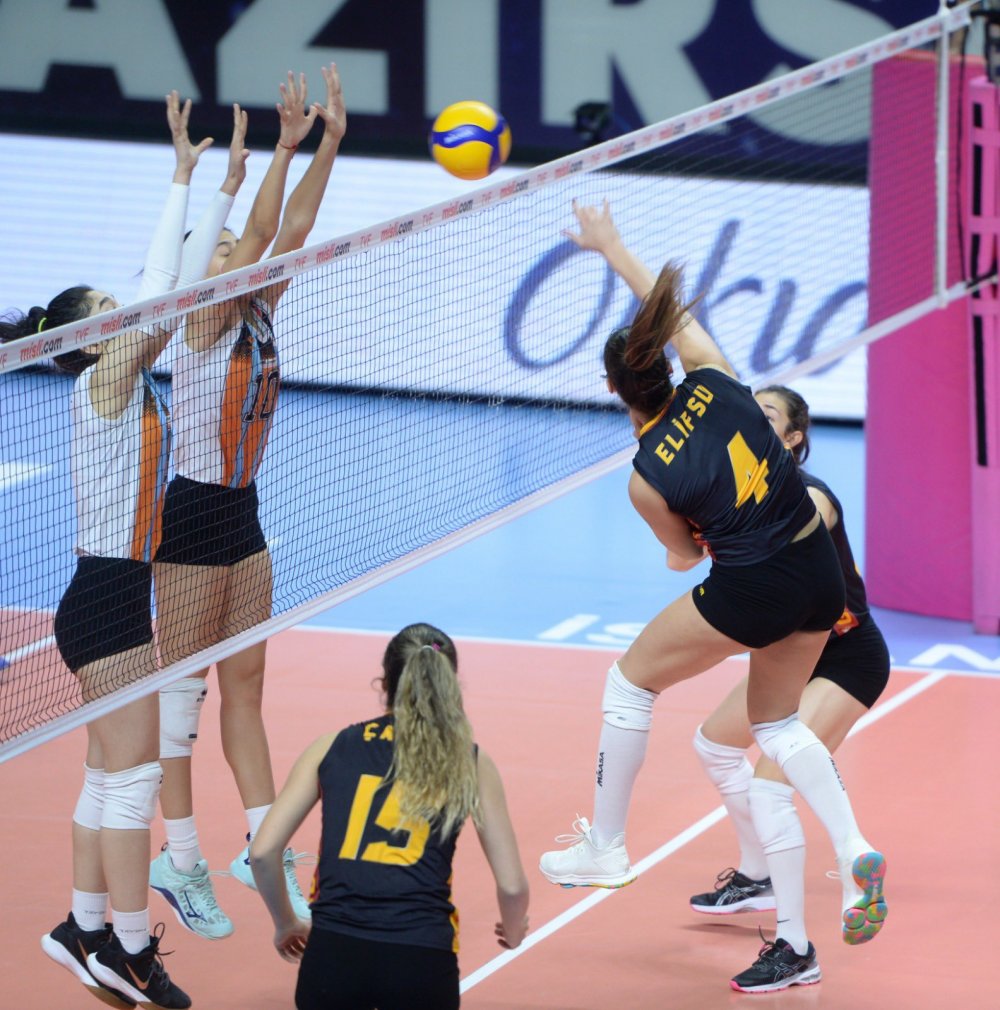Beylikdüzü Voleybol İhtisas - Galatasaray HDI Sigorta: 0-3