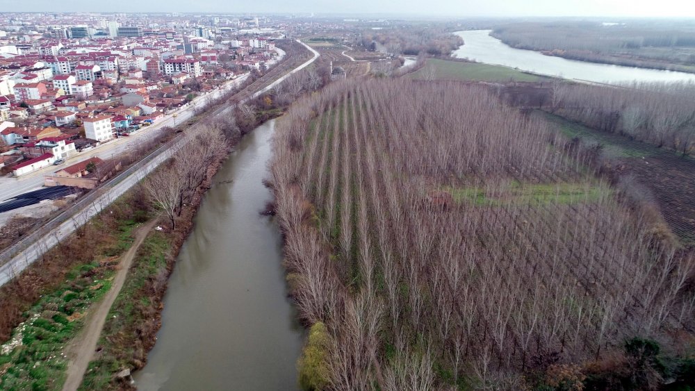 Edirne'de nehirlerin debileri, 3 kat artı