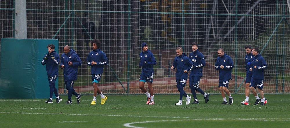 Fenerbahçe, Karacabey Belediye Spor hazırlıklarına başladı