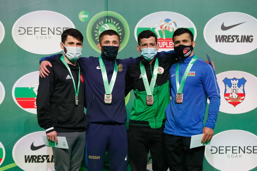 Güreş'te Bireysel Dünya Kupası'nda 2 madalya