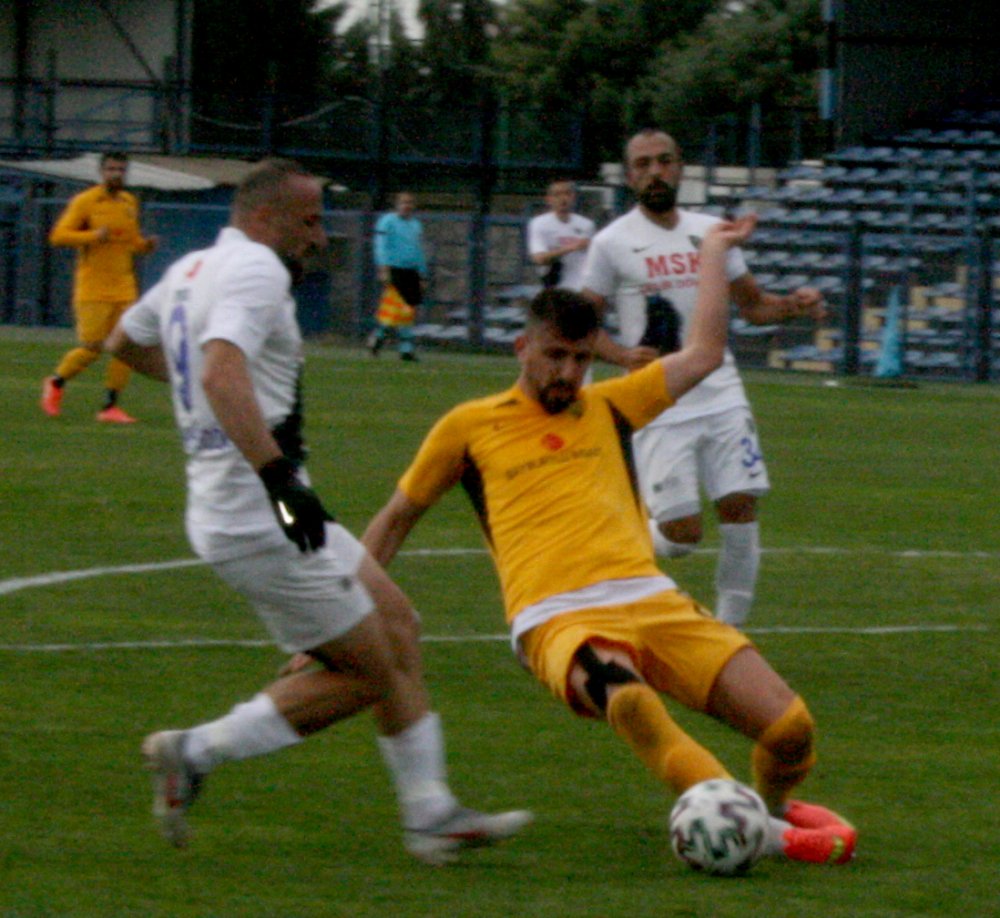 Karacabey Belediyespor - Bayburt Özel İdarespor: 0-0