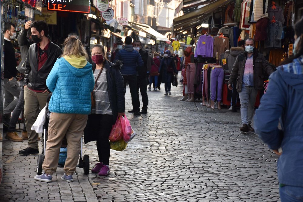 Kemeraltı esnafından 'Çarşımızı ıssızlaştırmayın' çağrısı