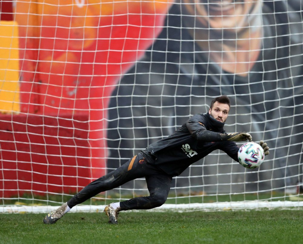 Galatasaray, Darıca Gençlerbirliği maçına hazır