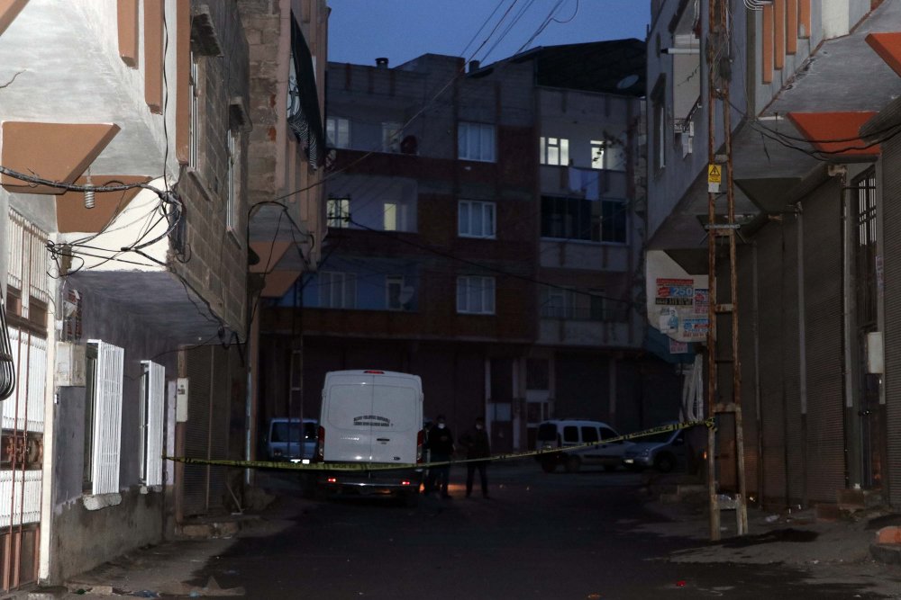 Gaziantep’te akraba aileler arasında silahlı kavga: 1 ölü, 3 yaralı