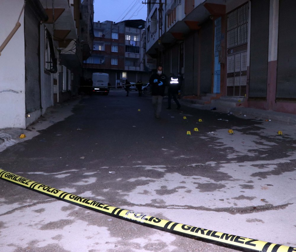 Gaziantep’te akraba aileler arasında silahlı kavga: 1 ölü, 3 yaralı