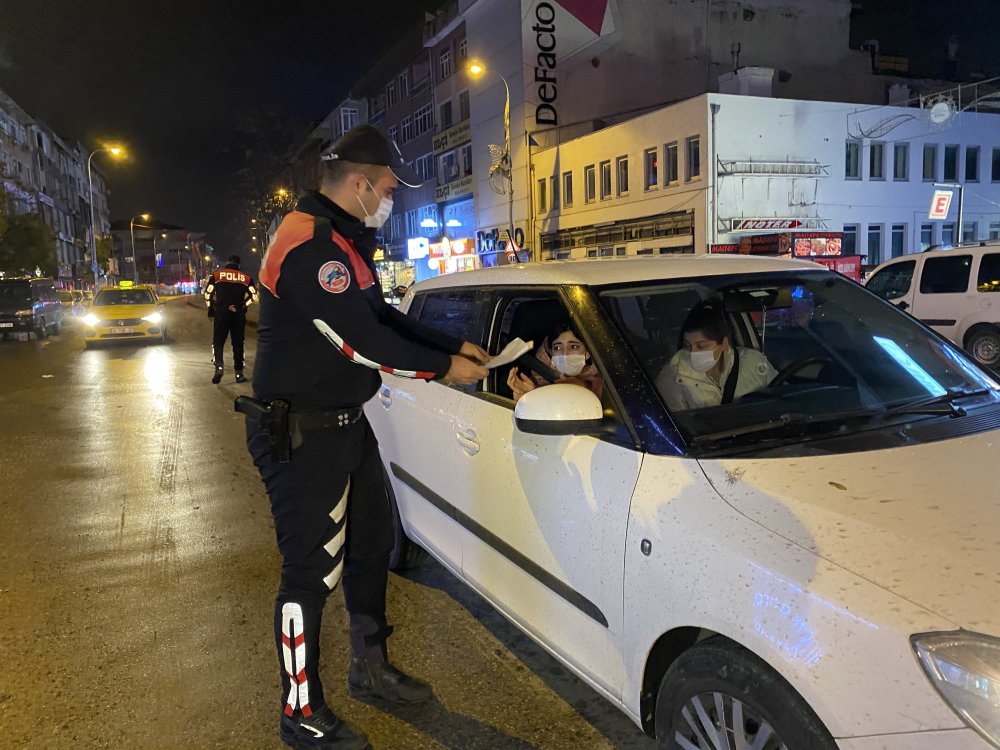 Maltepe'de kısıtlama denetimleri 