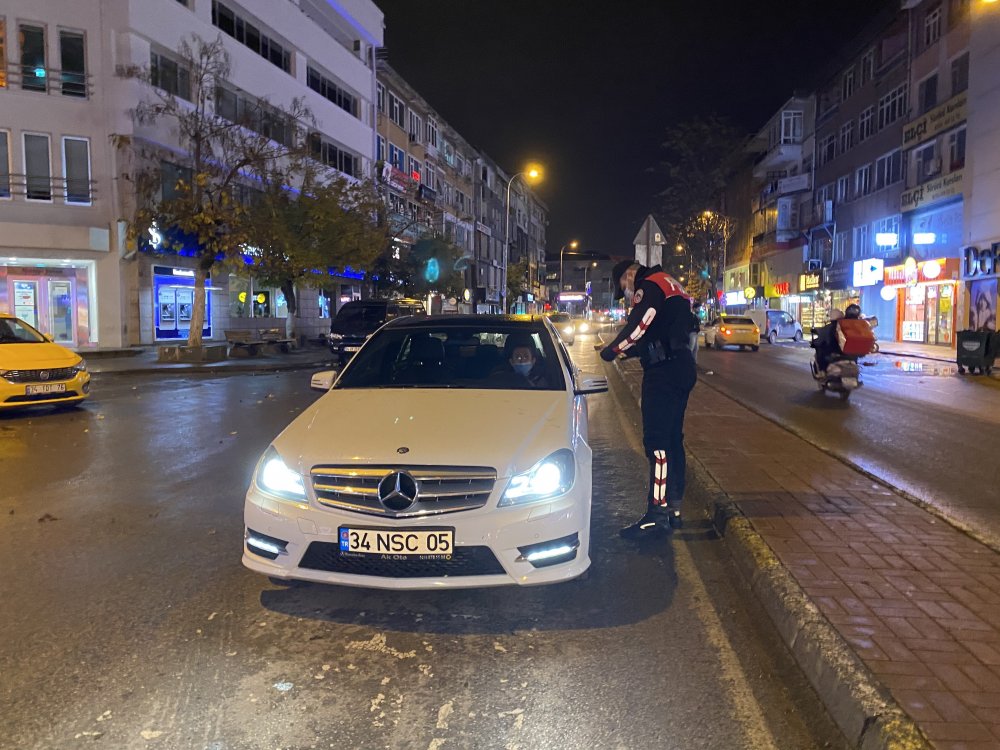 Maltepe'de kısıtlama denetimleri 