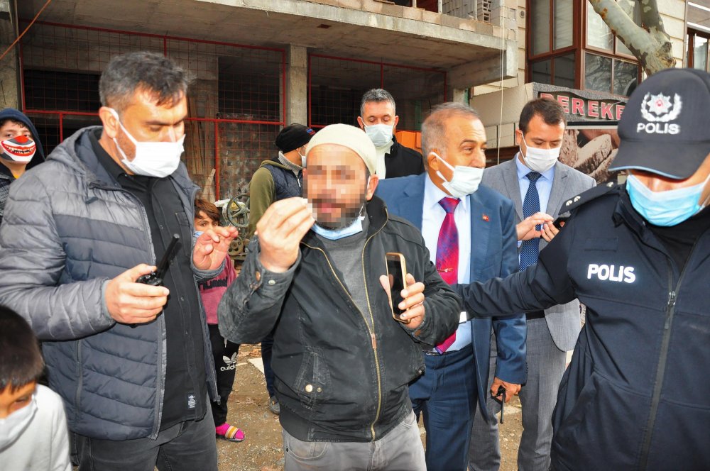 İntihara kalkıştı, 'Yeğenime TIR çarptı, sesimi duyurmak için buraya çıktım' dedi