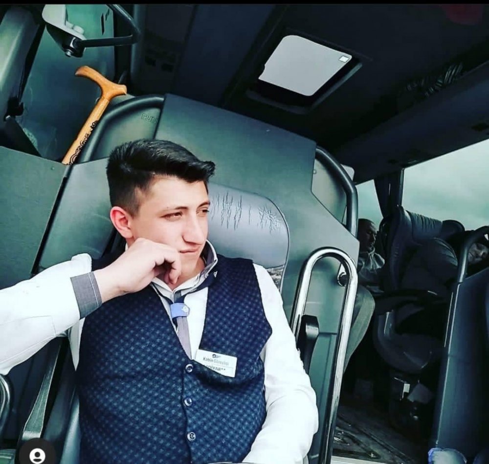 Yolcu otobüsü kamyona arkadan çarptı: 1 ölü, 15 yaralı