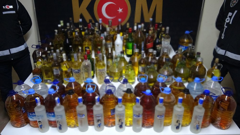 Bursa'da 420 litre sahte içki ele geçirildi