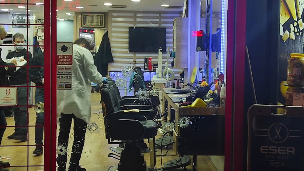 Güngören'de kuaförde tıraş olan kişiye silahlı saldırı