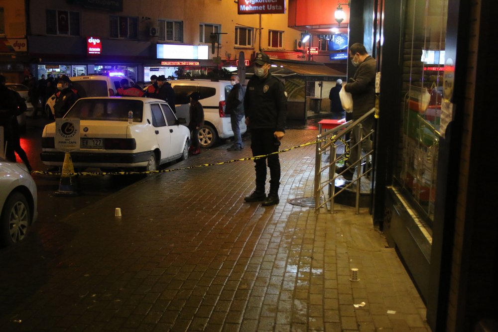 Kağıthane'de alacak verecek tartışması kanlı bitti