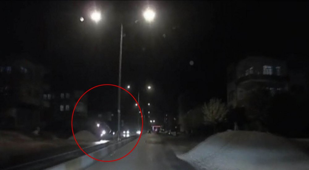Otomobilin devrilme anı kamerada