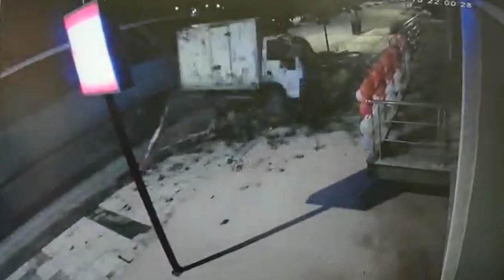 Denizli'de freni boşalan otobüs 5 araca çarptı; o anlar kamerada