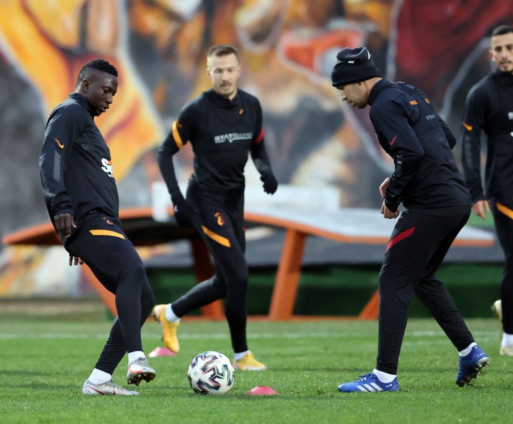 Galatasaray, Karagümrük maçının hazırlıklarını tamamladı