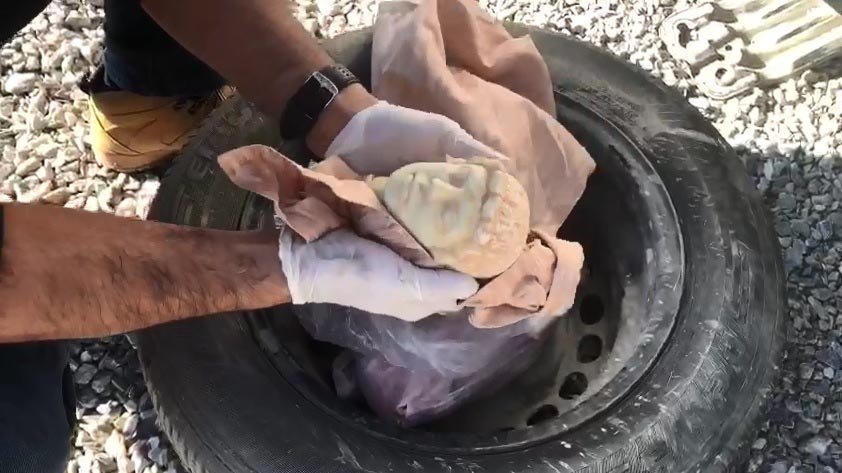 1053 parça tarihi eser ile yakalanan 3 kişiye gözaltı