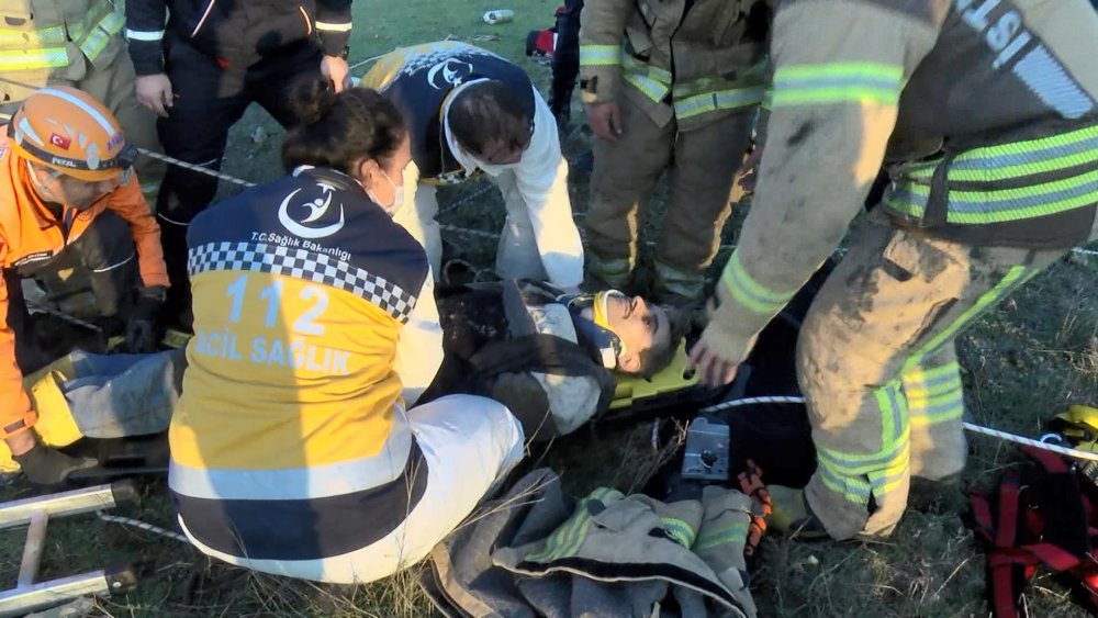 Çatalca'da bir kişi 30 metrelik kuyuya düştü